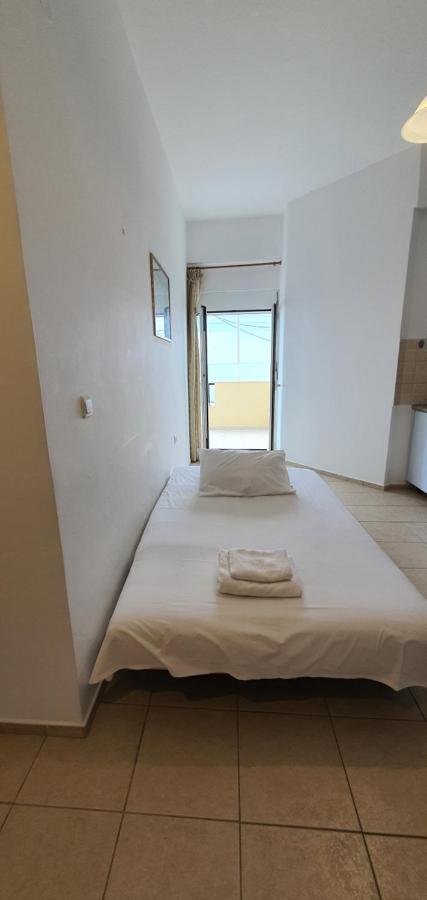 Eirini Apts On The Beach Psari Forada ภายนอก รูปภาพ
