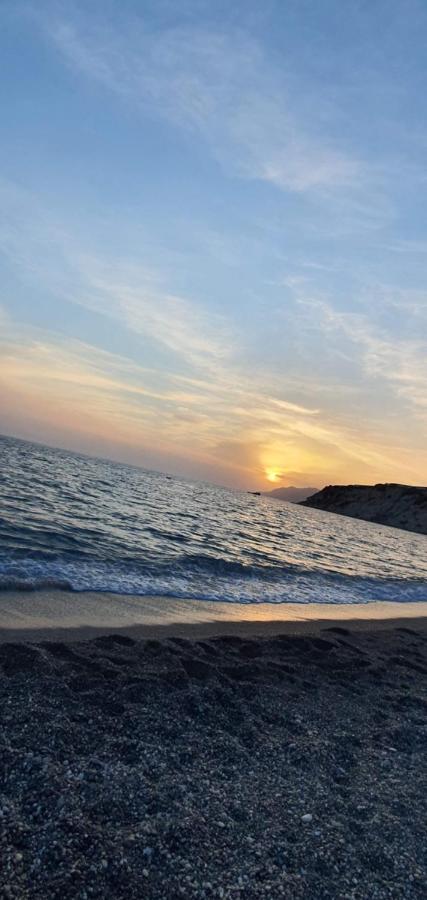 Eirini Apts On The Beach Psari Forada ภายนอก รูปภาพ