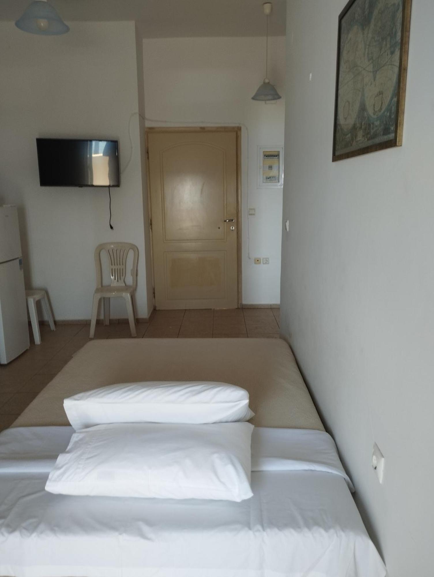 Eirini Apts On The Beach Psari Forada ภายนอก รูปภาพ